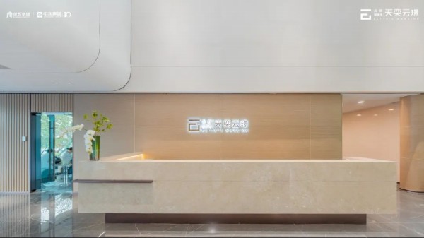 1687662097396491.jpg 金輝地產上饒?zhí)燹仍骗Z實景展示區(qū)